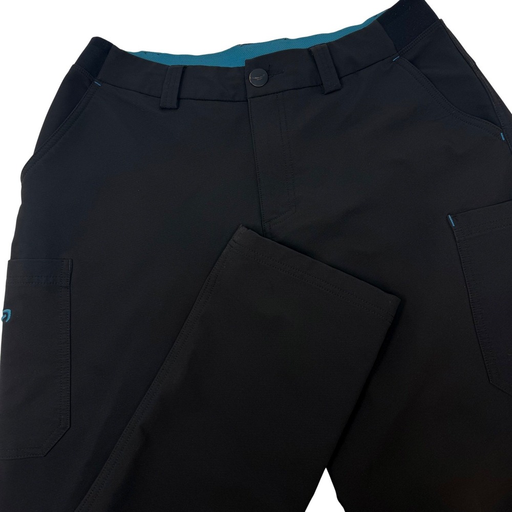 Luly Yang Amazon Employee Cargo Pants Womens Large Stretch Work Techwear Pant